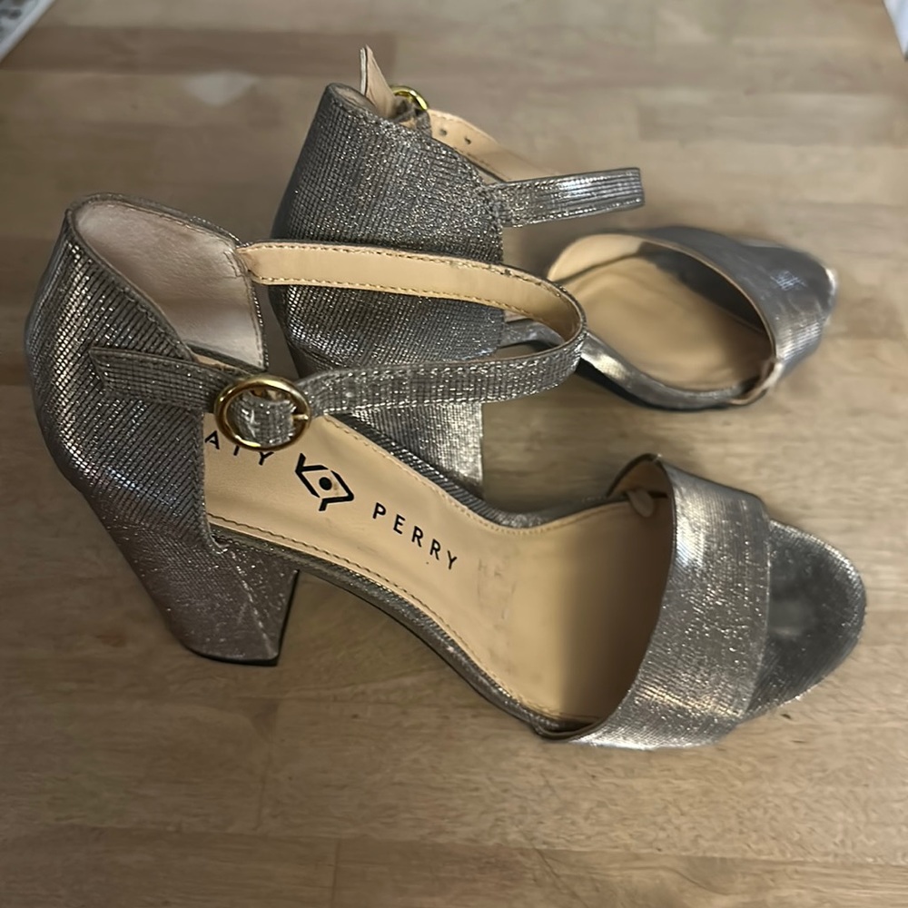 Chunky heels